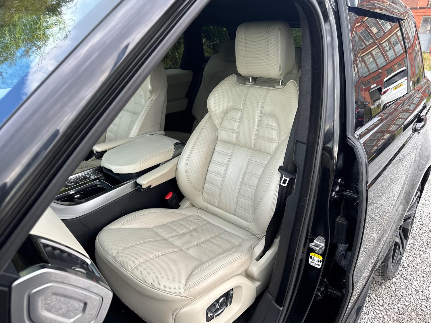 Used Land Rover Range Rover Sport 2018 for sale - 76988301: Photo 26