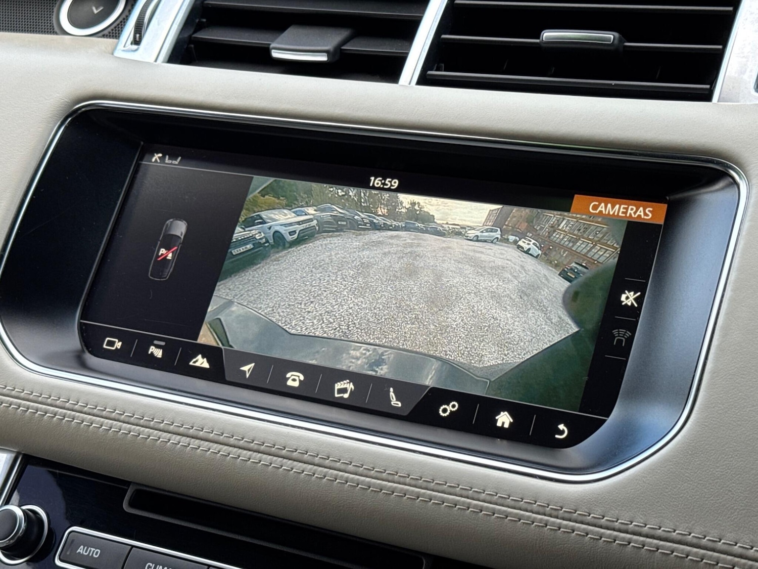 Used Land Rover Range Rover Sport 2018 for sale - 76988301: Photo 50