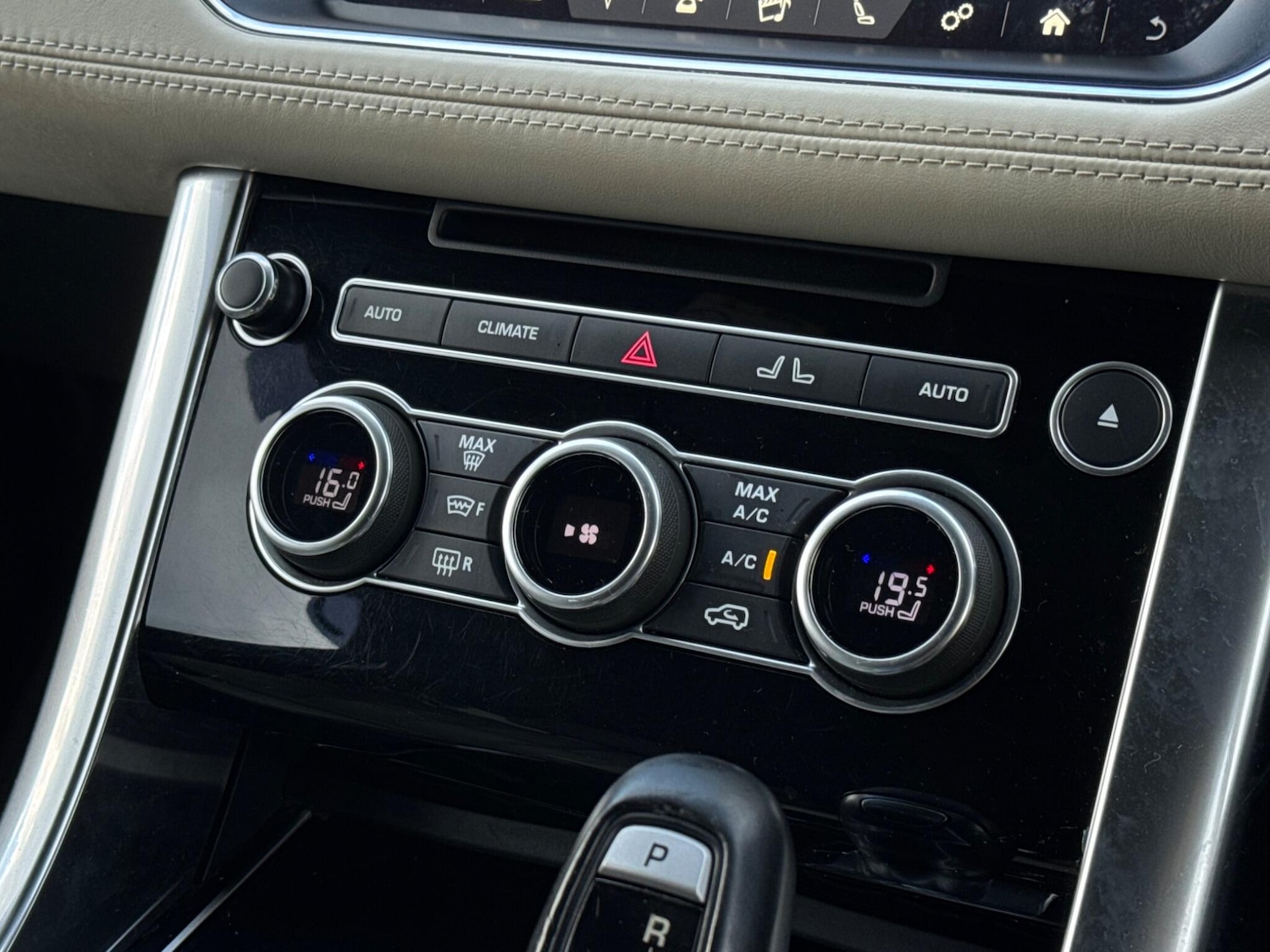 Used Land Rover Range Rover Sport 2018 for sale - 76988301: Photo 54