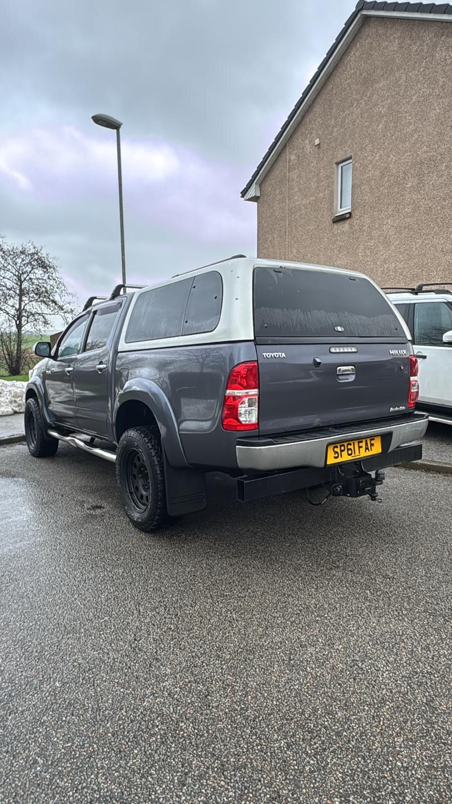 Used Toyota Hilux 2012 for sale - 77238613: Photo 3