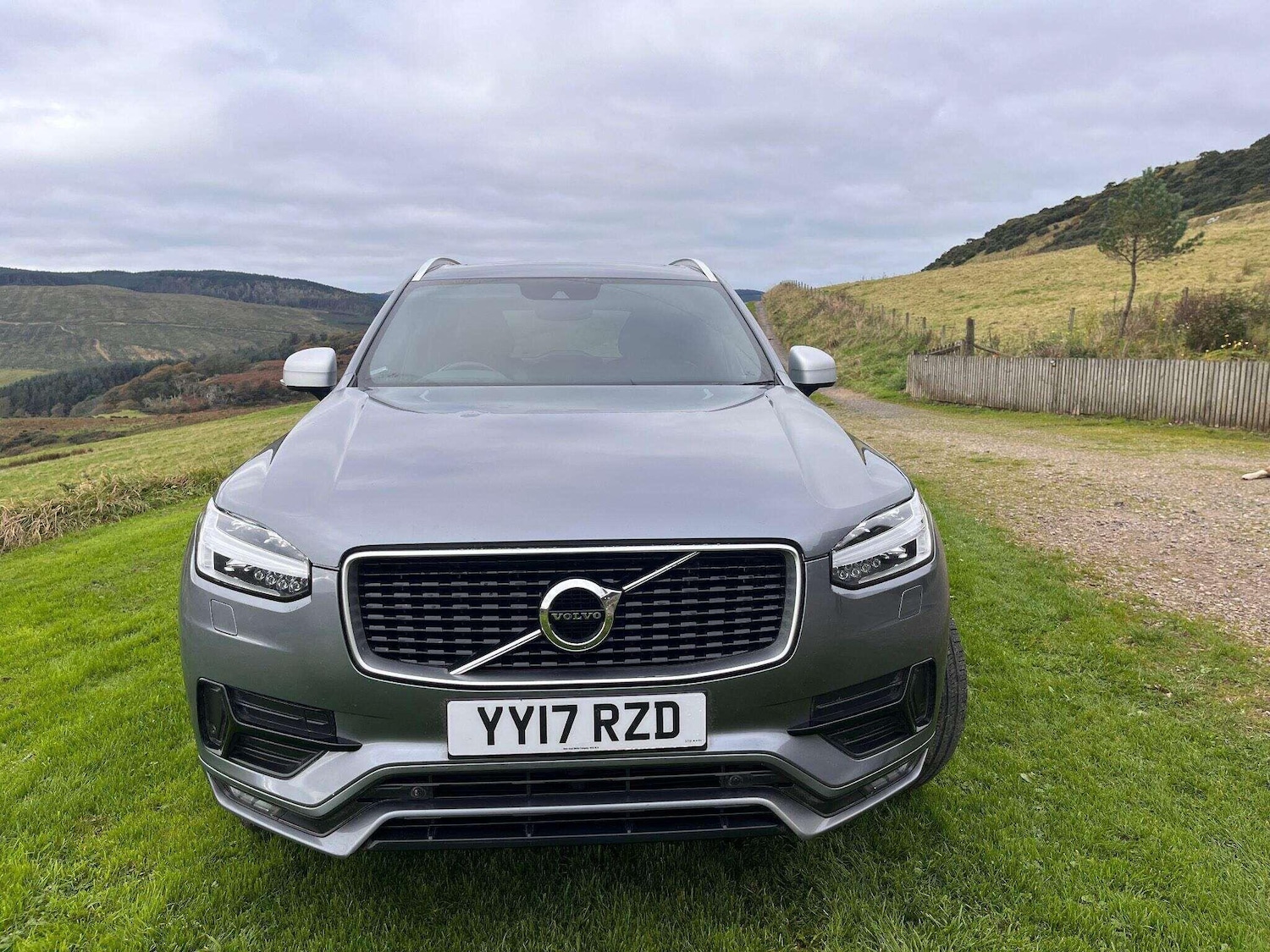 Used Volvo XC90 2017 for sale - 76424364: Photo 2