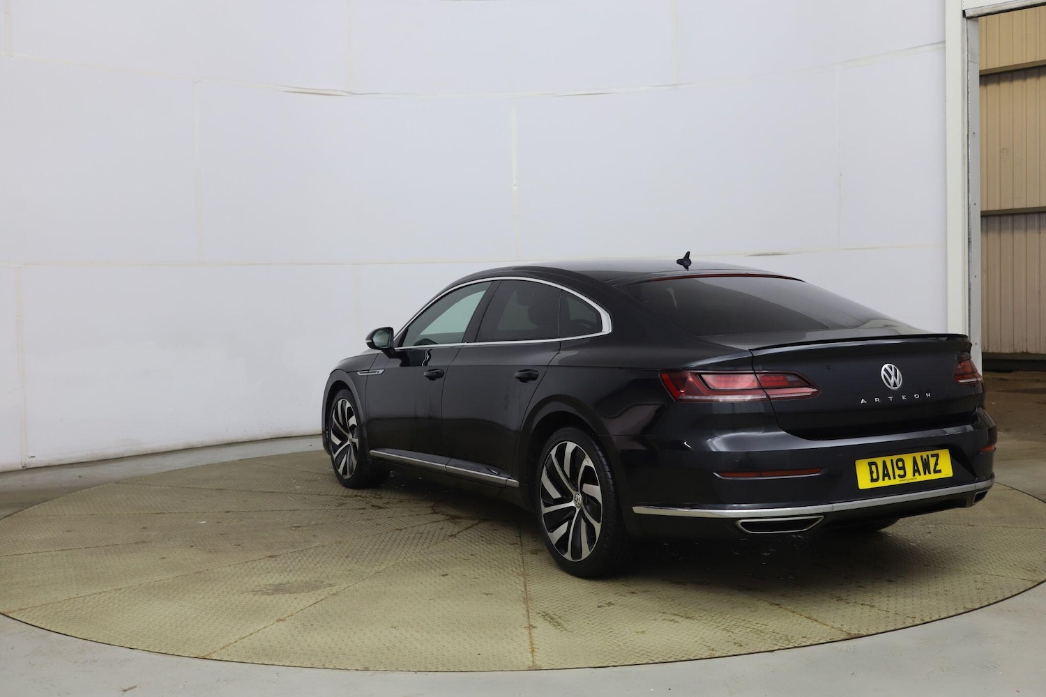 Used Volkswagen Arteon 2019 for sale - 77376446: Photo 4