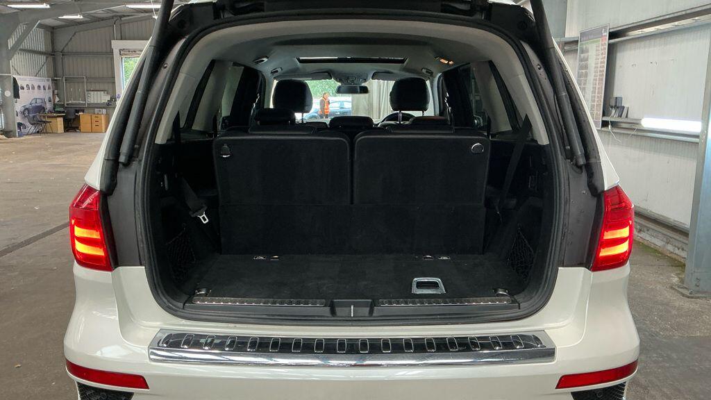 Used Mercedes-Benz GL Class 2013 for sale - 76227480: Photo 11