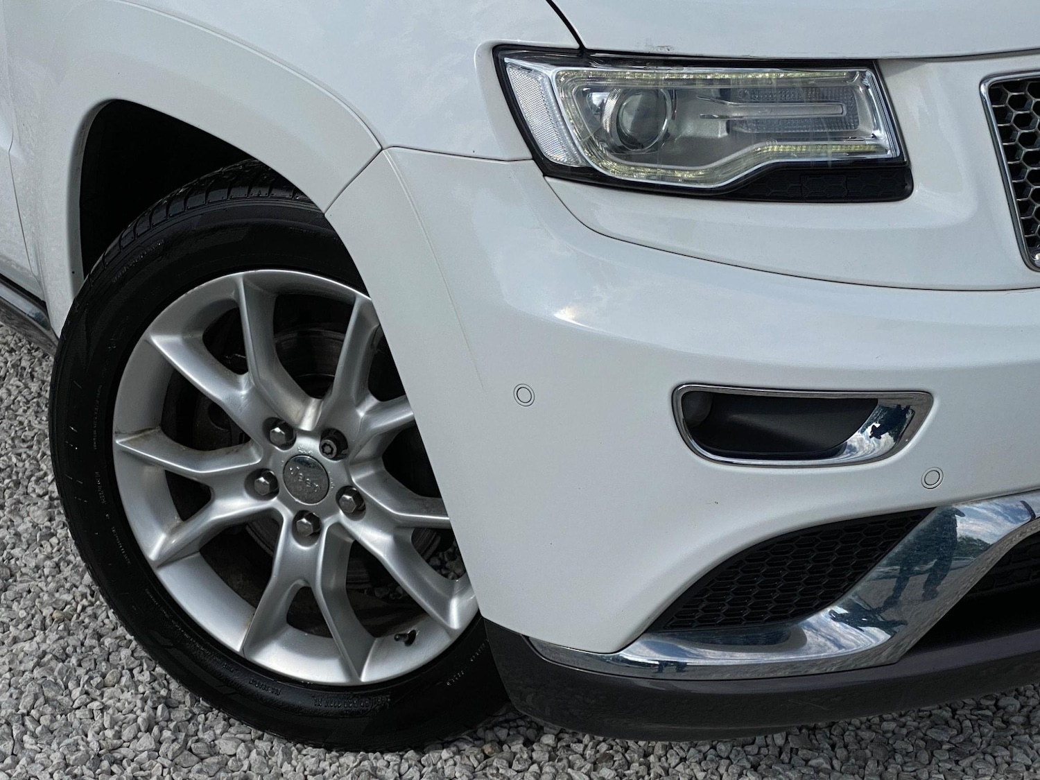 Used Jeep Grand Cherokee 2015 for sale - 76990246: Photo 4