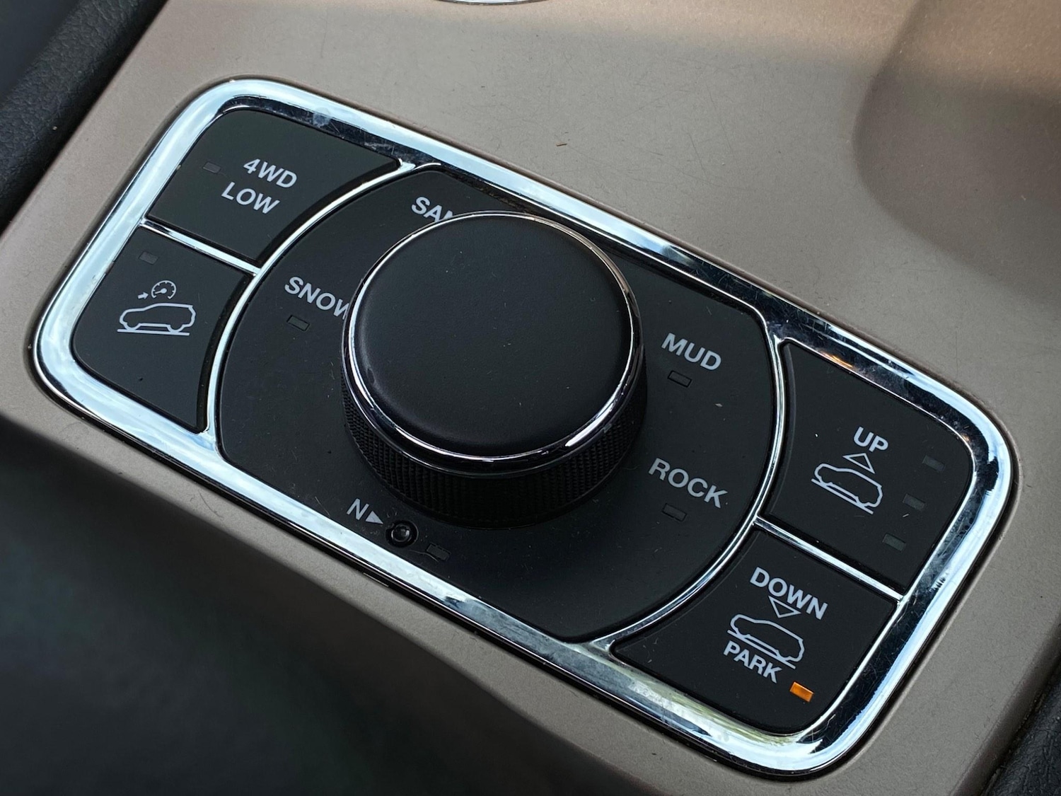 Used Jeep Grand Cherokee 2015 for sale - 76990246: Photo 66