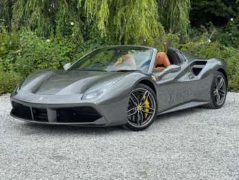 Used Ferrari 488 2016 for sale - 75041139: Photo