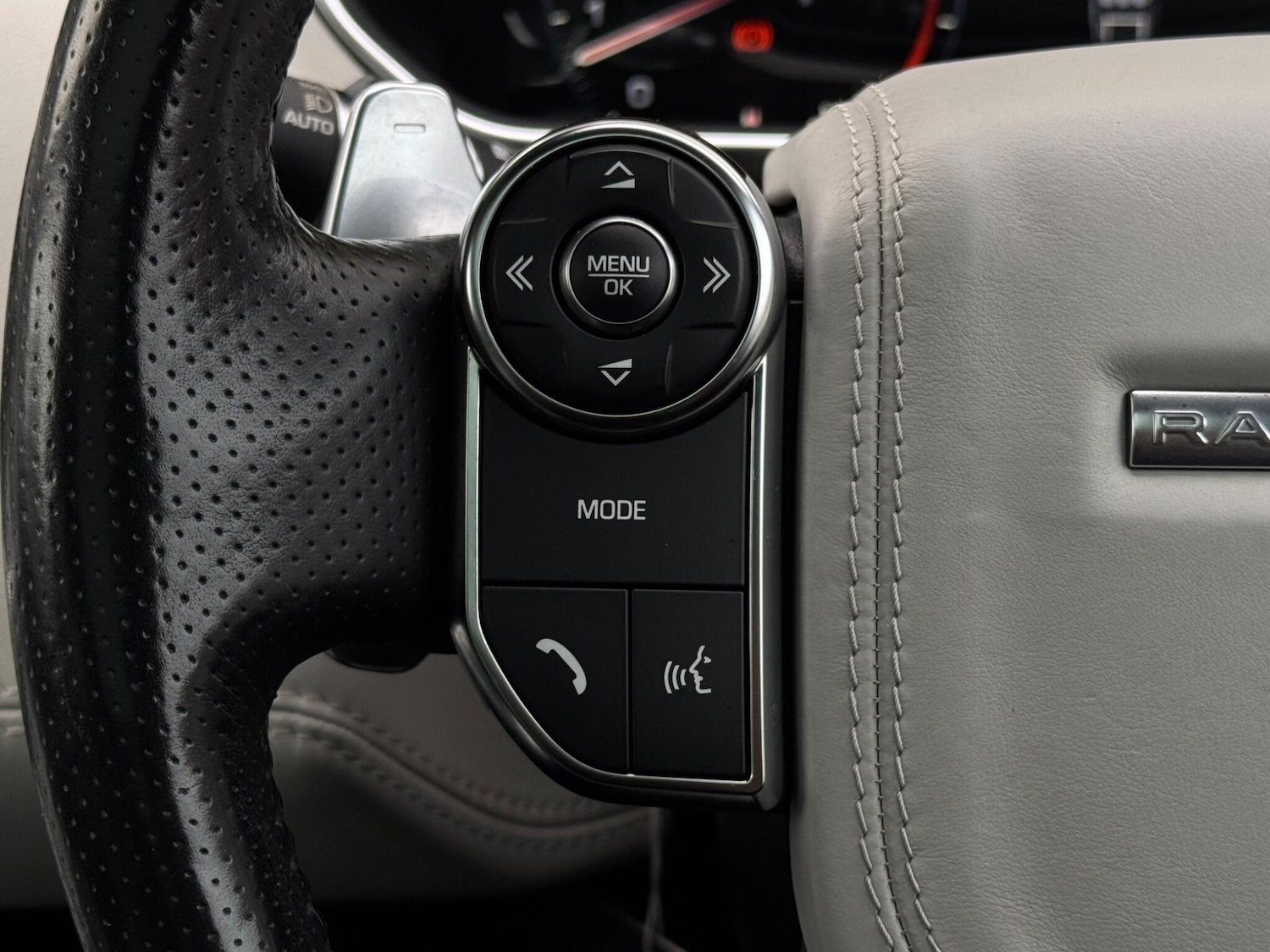 Used Land Rover Range Rover Sport 2016 for sale - 76995552: Photo 33