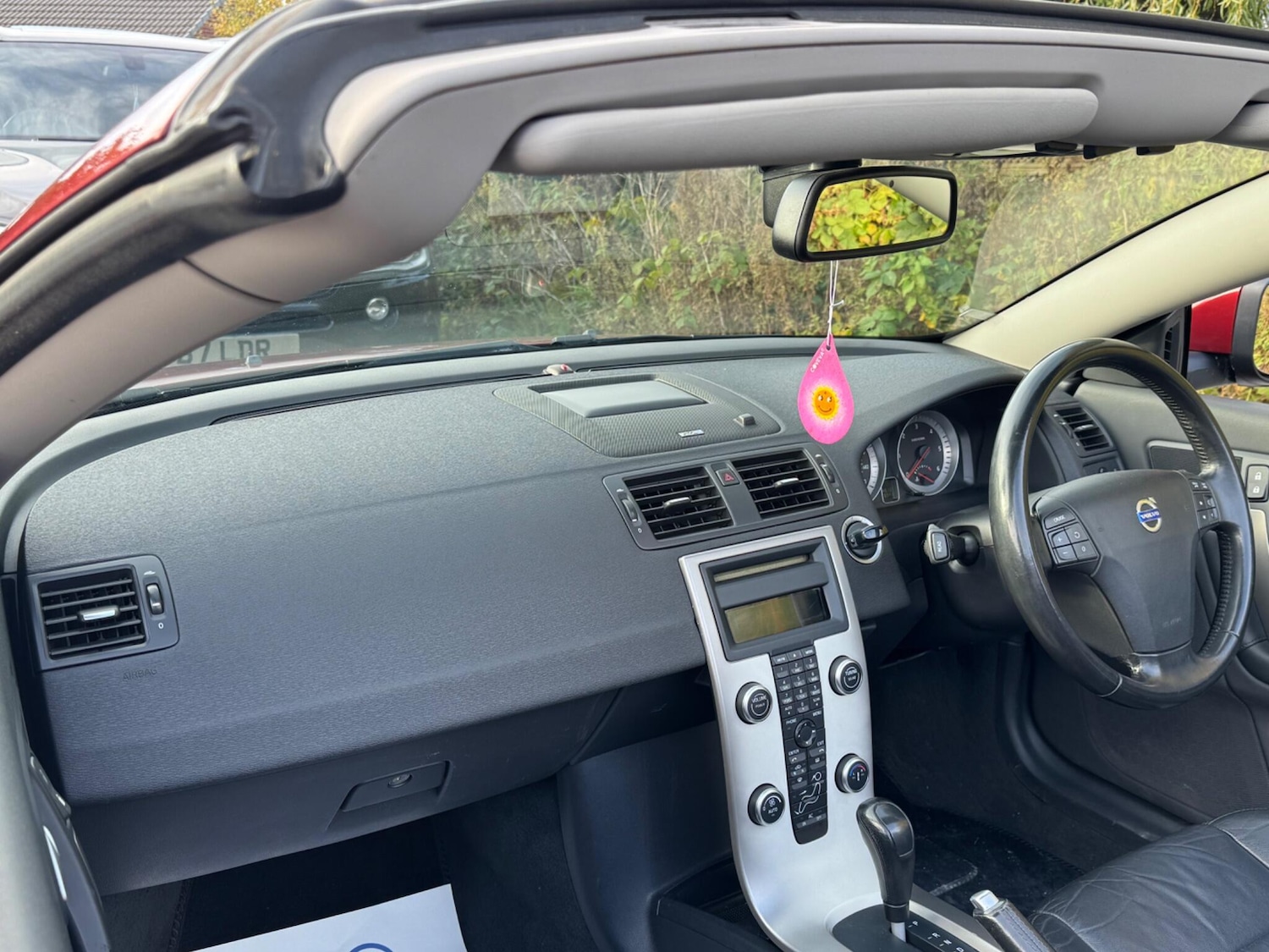 Used Volvo C70 2010 for sale - 76371228: Photo 15