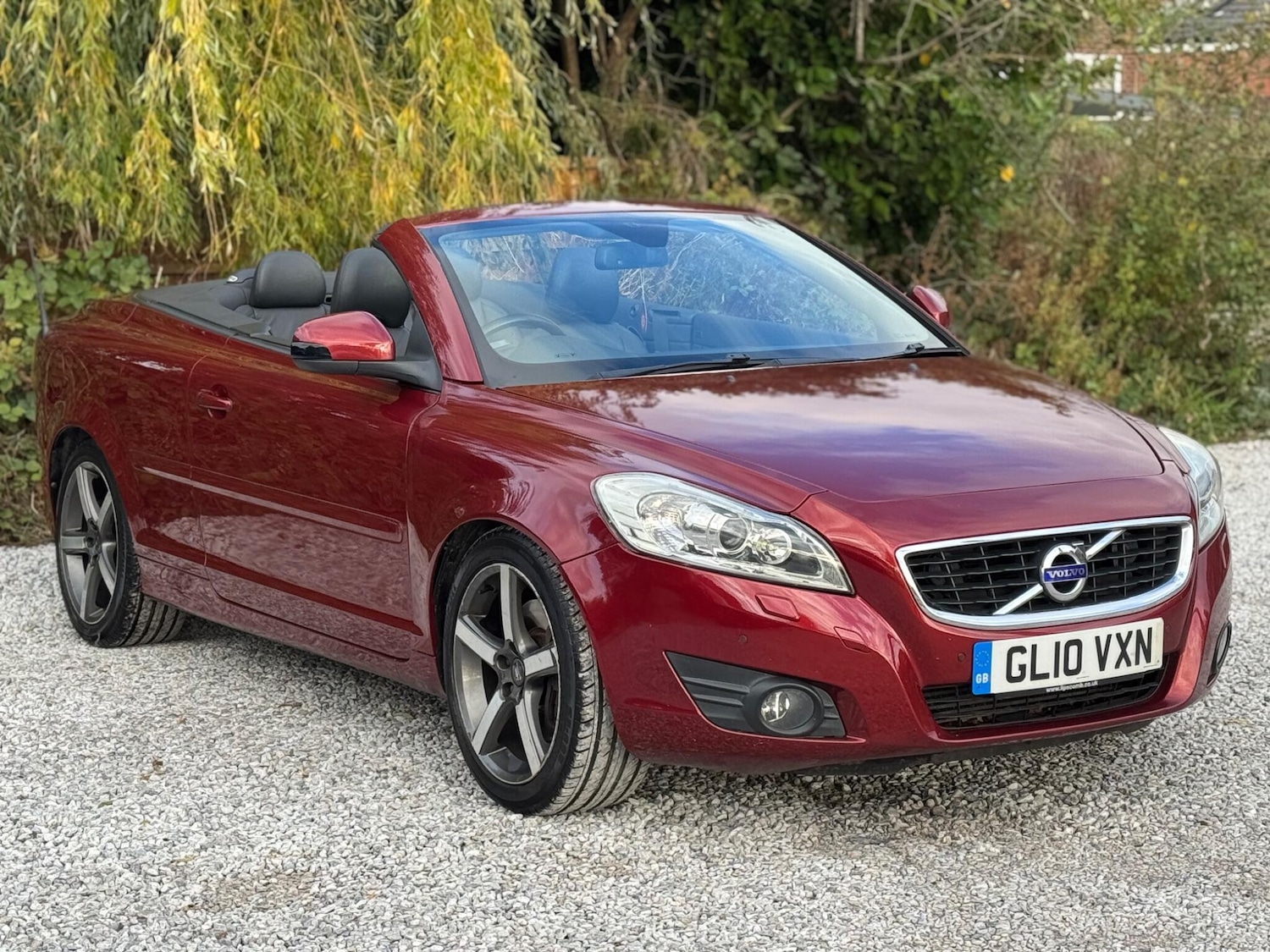 Used Volvo C70 2010 for sale - 76371228: Photo 3