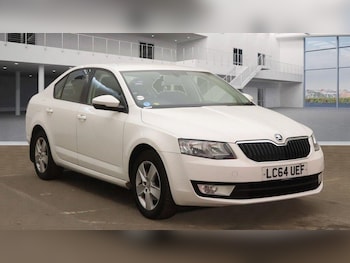 2015 (64) - 1.6 TDI SE DSG Euro 5 (s/s) 5dr
