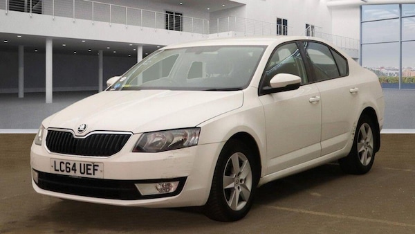 Used Skoda Octavia 2015 for sale - 76239090: Photo 2
