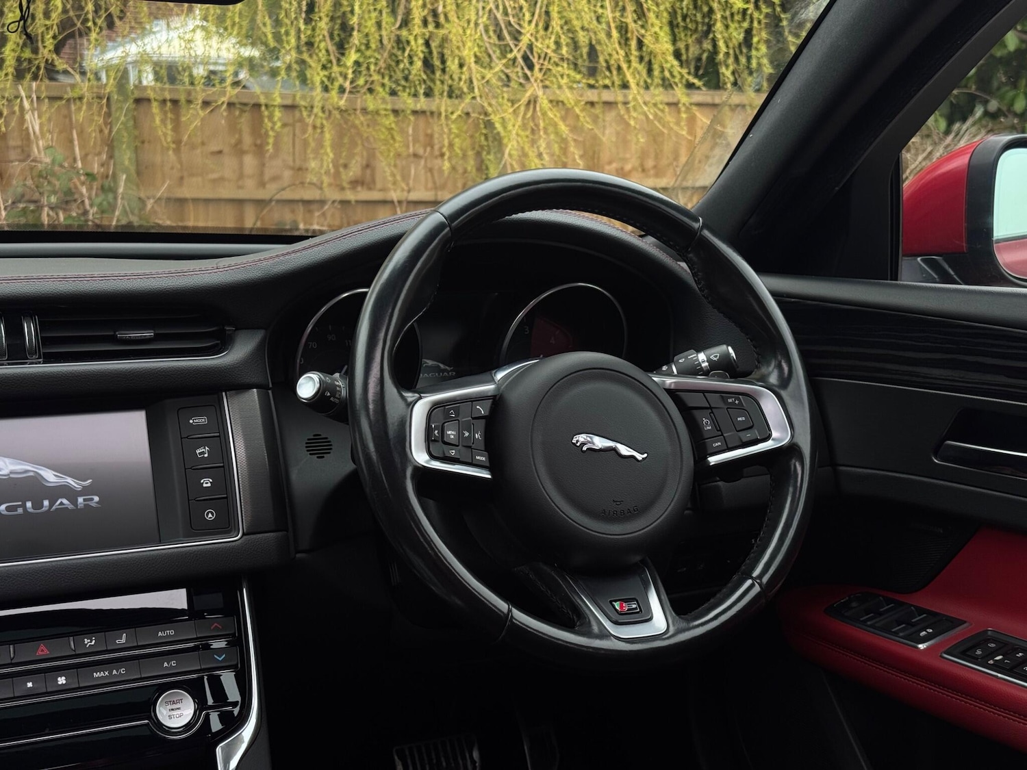 Used Jaguar XF 2016 for sale - 77657454: Photo 34