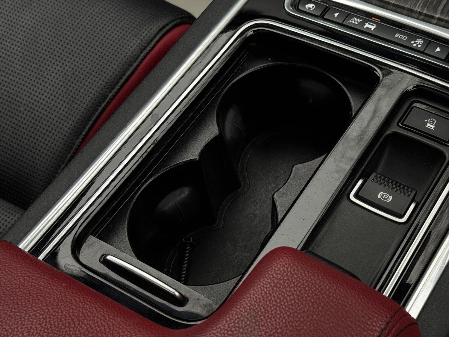 Used Jaguar XF 2016 for sale - 77657454: Photo 63