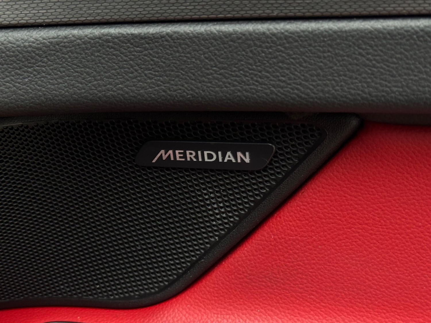 Used Jaguar XF 2016 for sale - 77657454: Photo 75