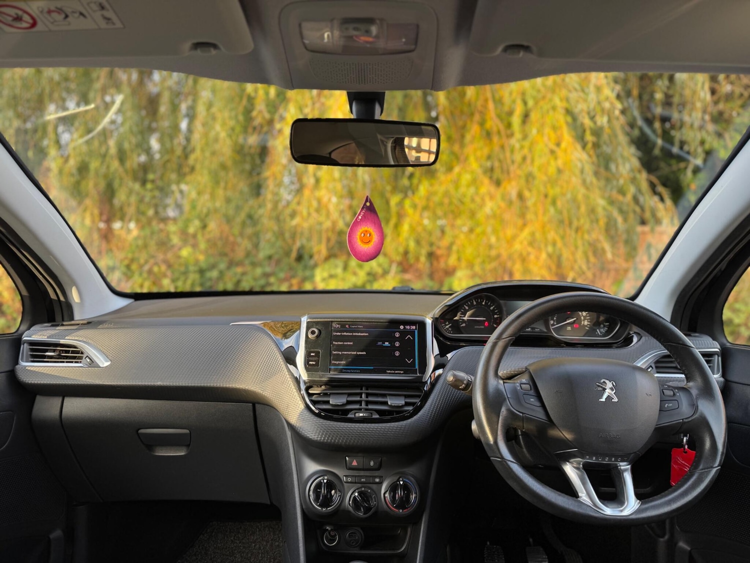 Used Peugeot 208 2017 for sale - 77030024: Photo 17