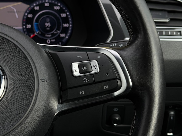 Used Volkswagen Tiguan 2016 for sale - 76215494: Photo 30
