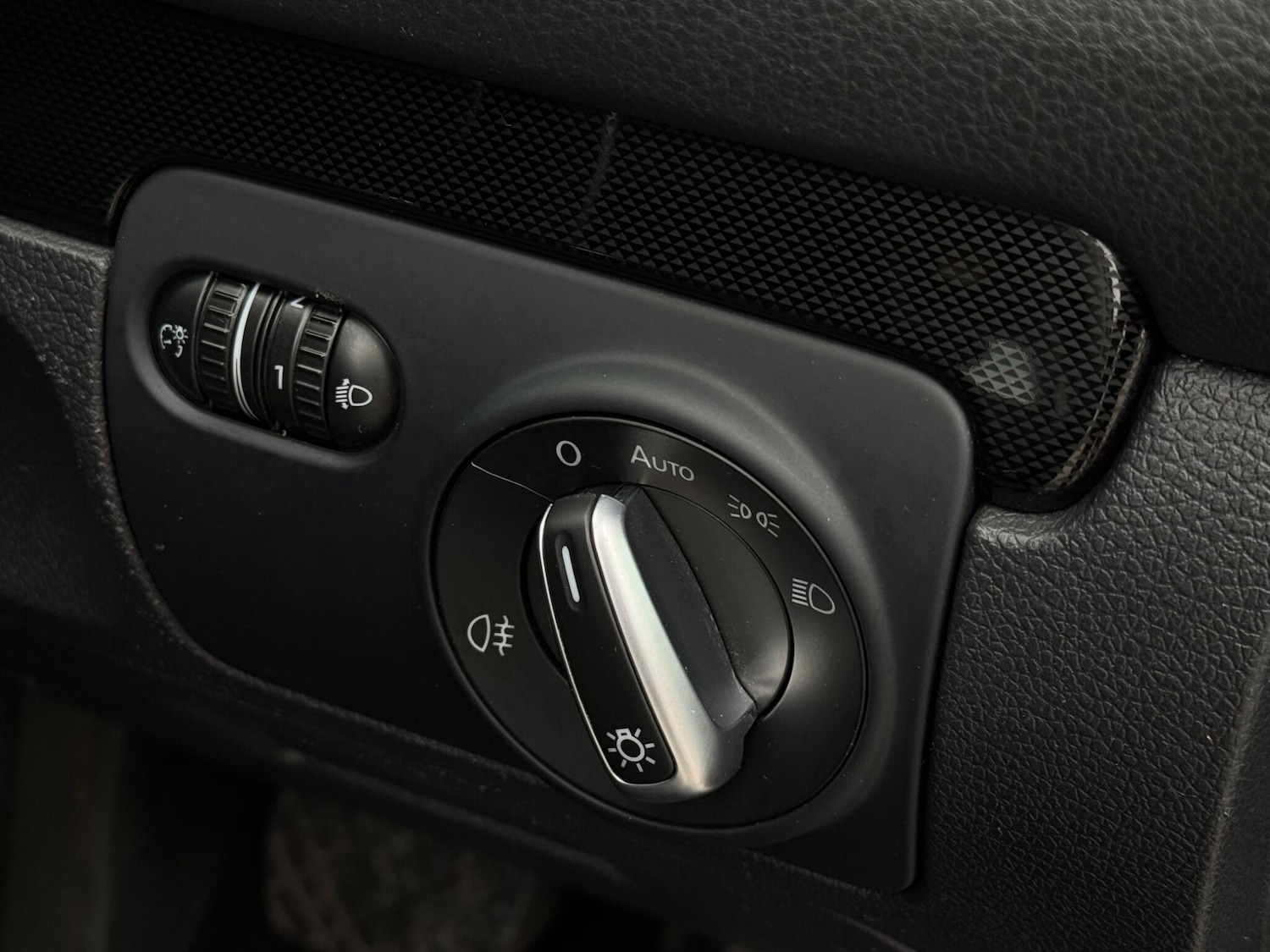 Used Volkswagen Golf 2012 for sale - 76997784: Photo 53