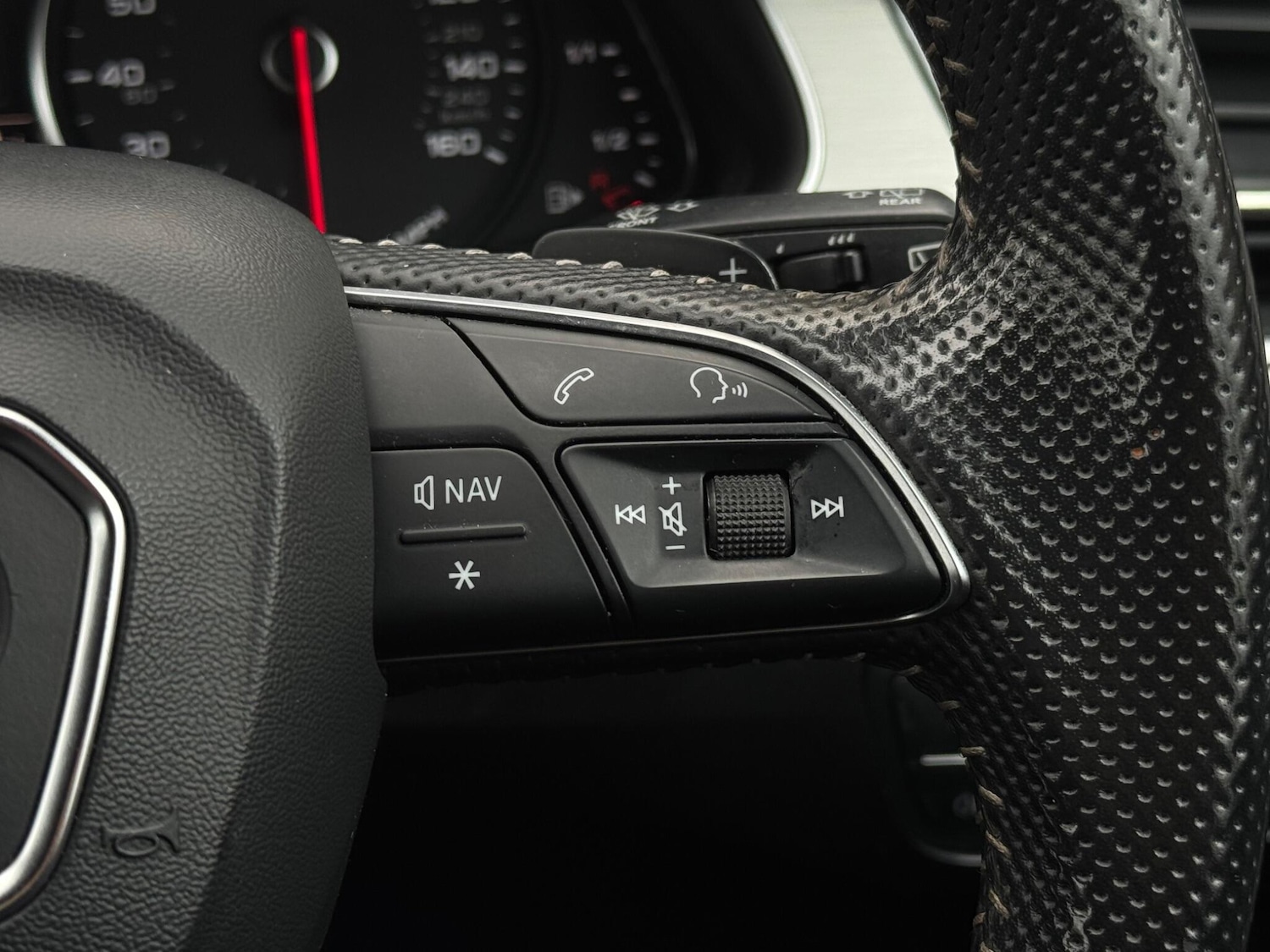 Used Audi Q7 2018 for sale - 76887150: Photo 38