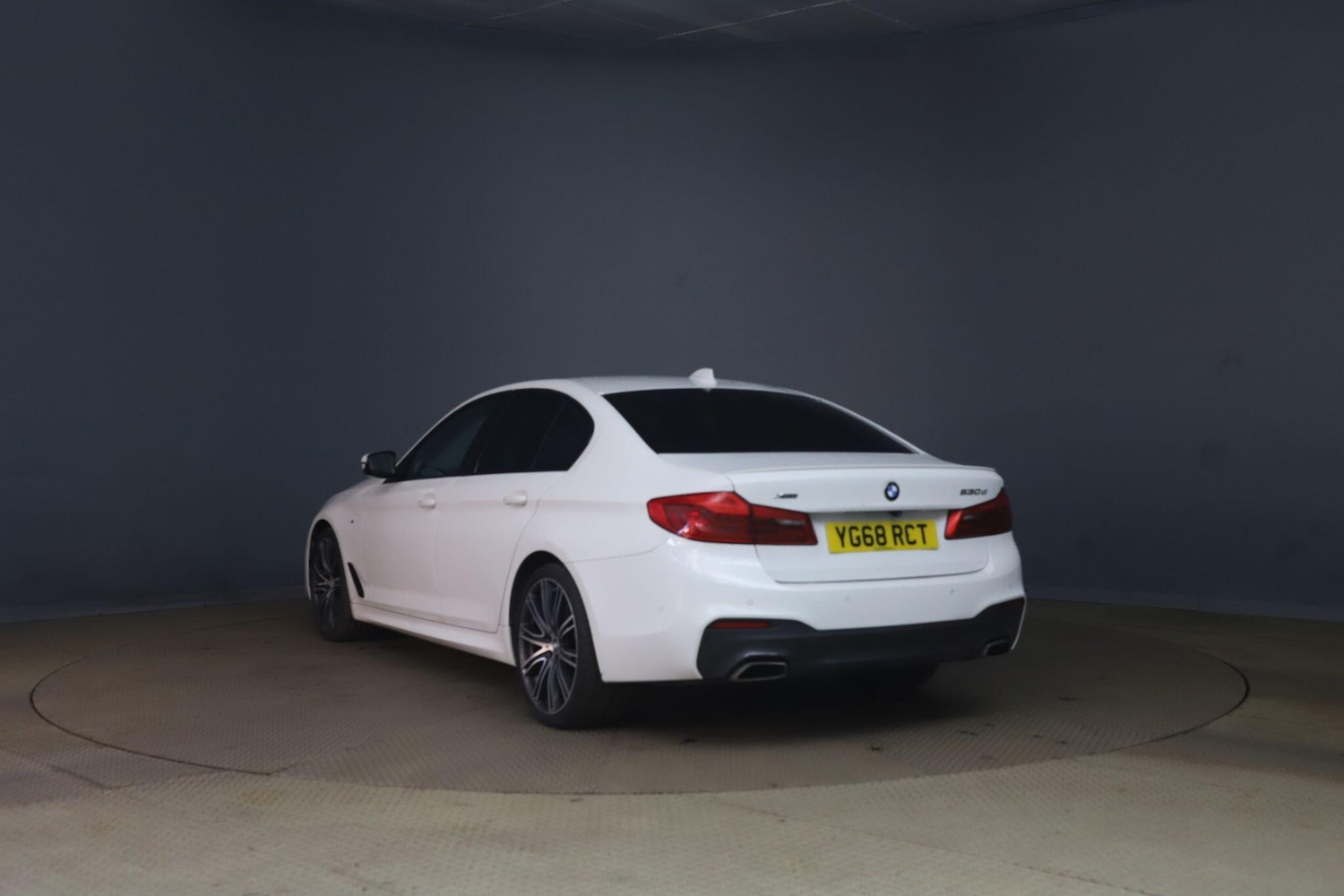 Used BMW 5 Series for sale - 77978427: Photo 4
