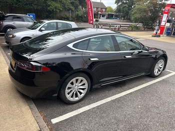 Used Tesla Model S 2016 for sale - 75552569: Photo