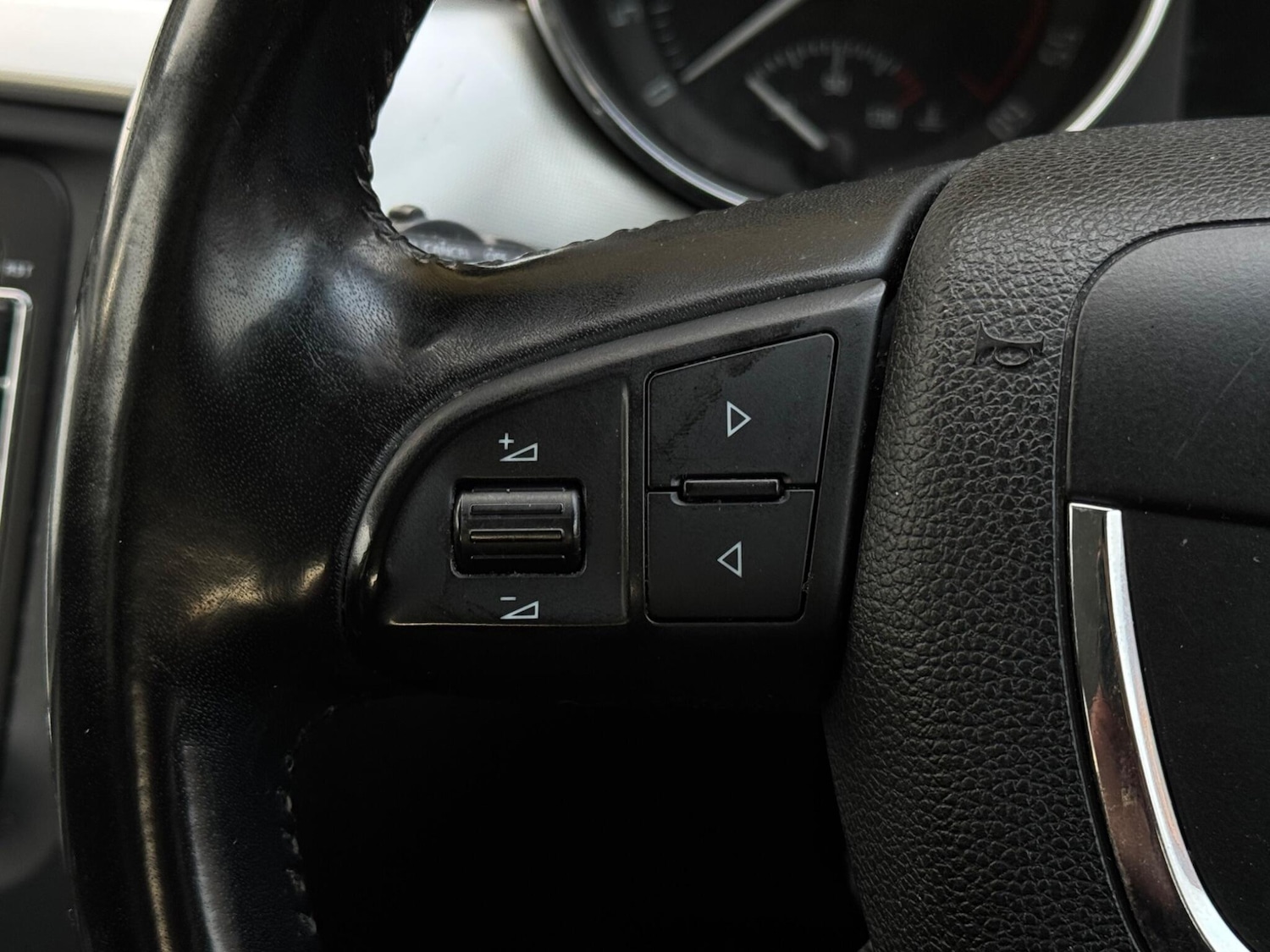 Used Skoda Superb 2012 for sale - 76408350: Photo 33