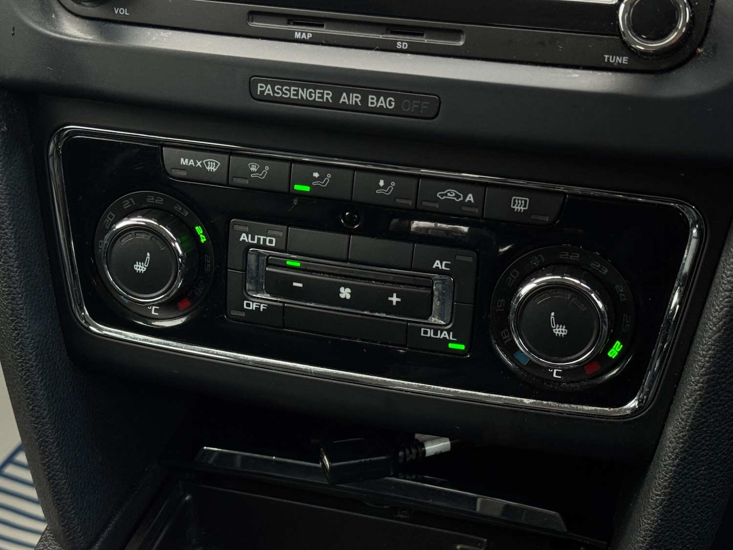 Used Skoda Superb 2012 for sale - 76408350: Photo 46