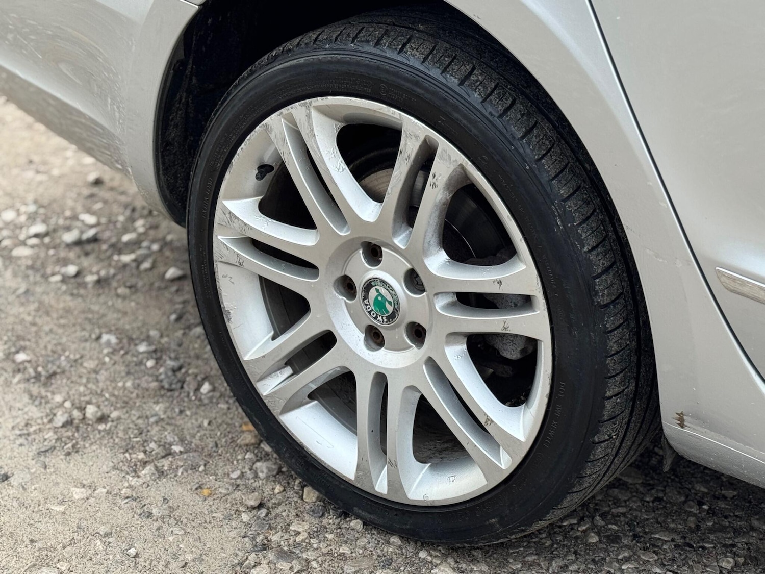 Used Skoda Superb 2012 for sale - 76408350: Photo 70