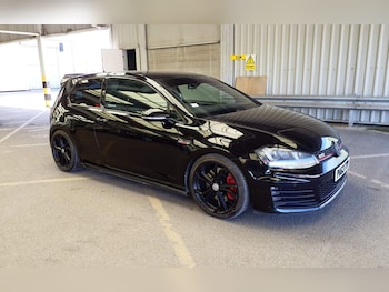 Used Volkswagen Golf 2016 for sale - 78461163: Photo