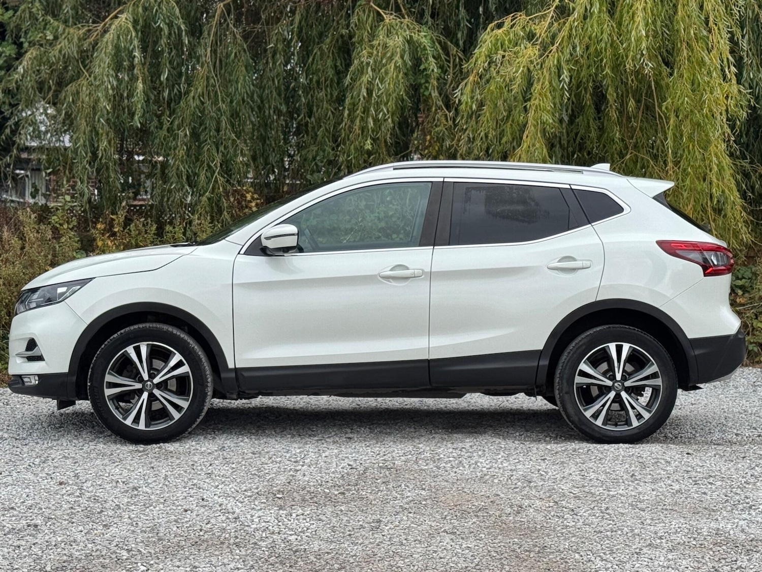 Used Nissan Qashqai 2017 for sale - 76913329: Photo 13