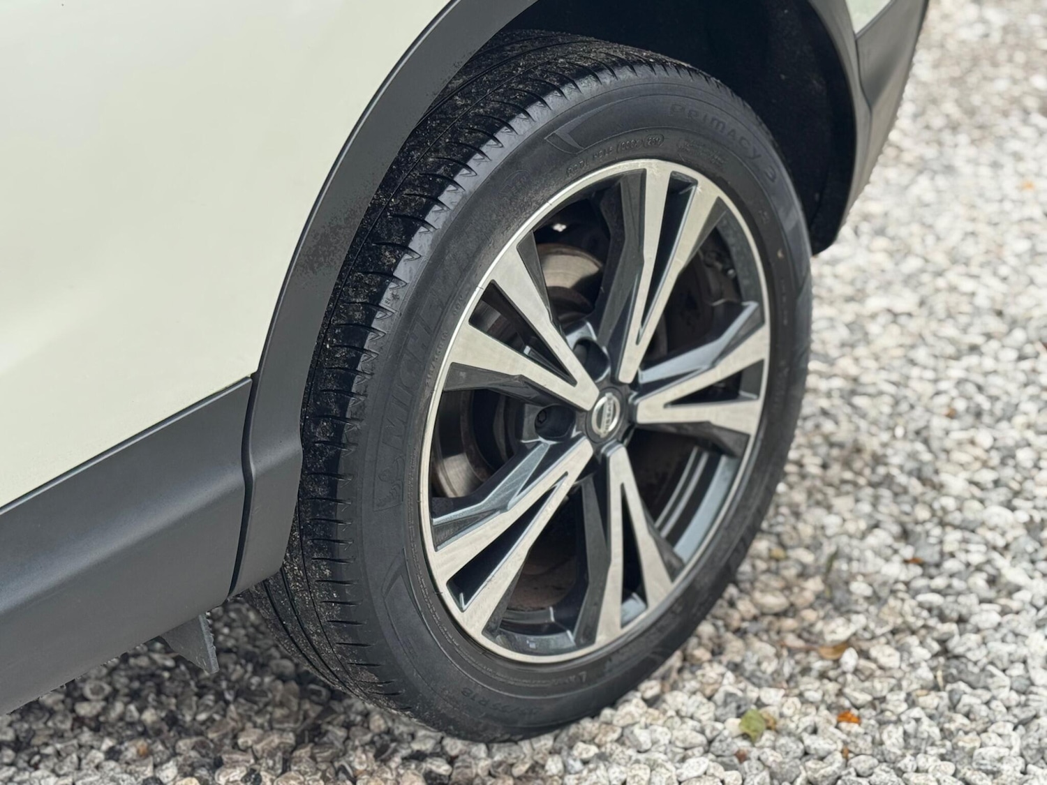 Used Nissan Qashqai 2017 for sale - 76913329: Photo 79