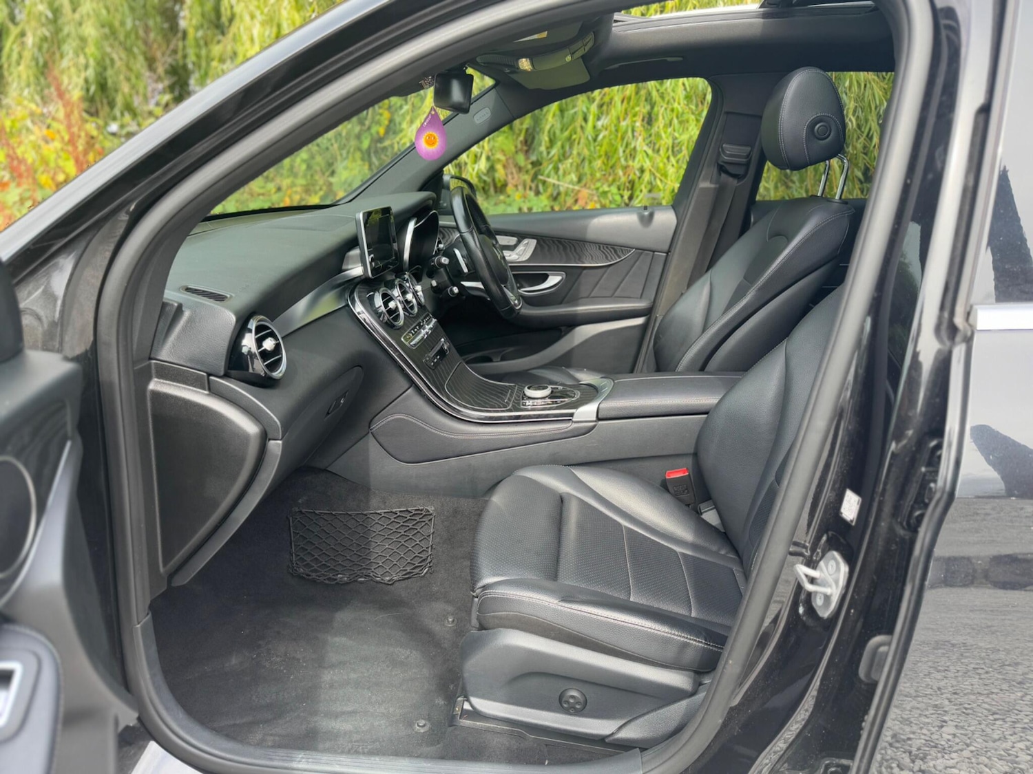 Used Mercedes-Benz GLC 2017 for sale - 76996067: Photo 22