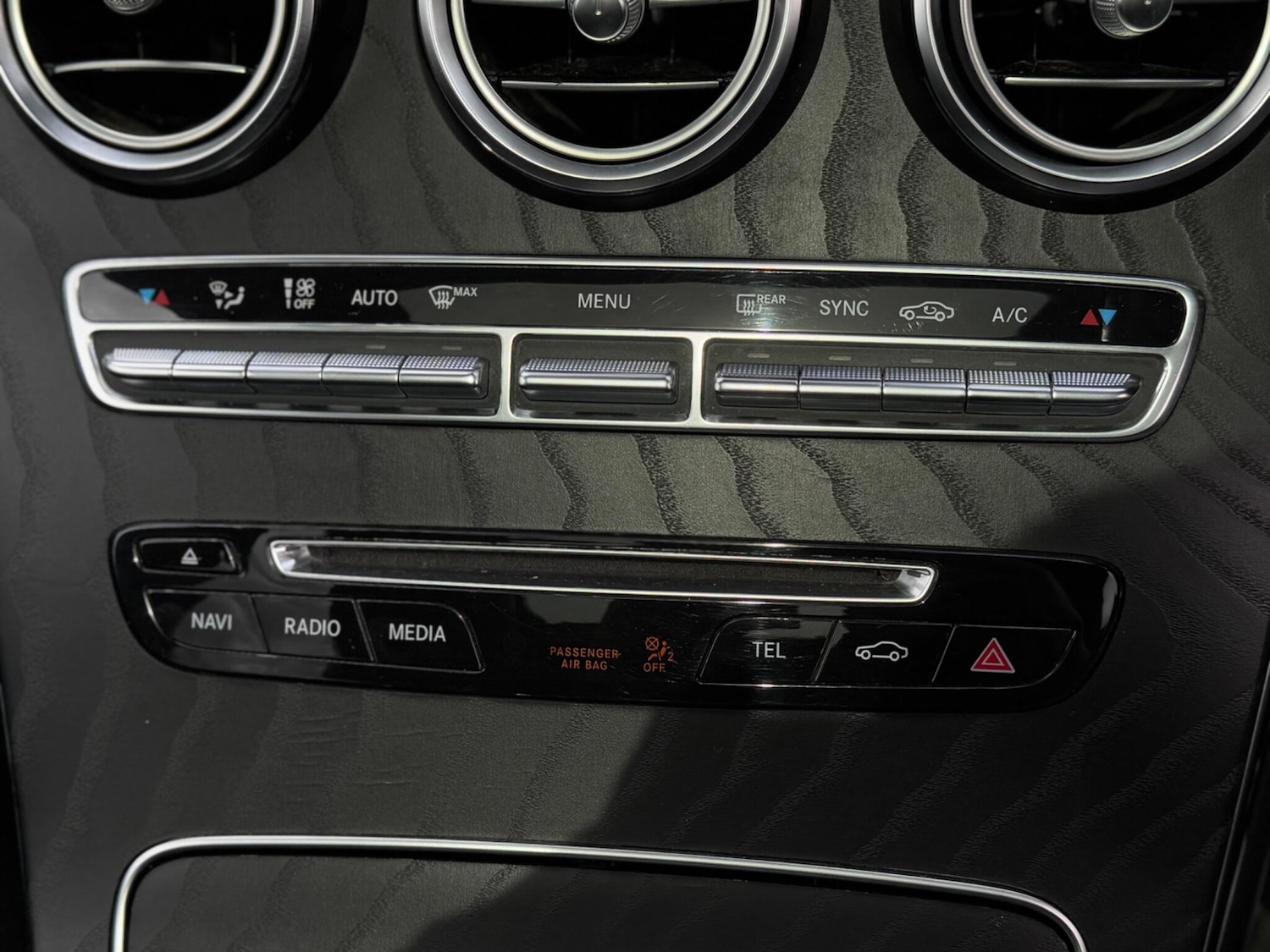 Used Mercedes-Benz GLC 2017 for sale - 76996067: Photo 29