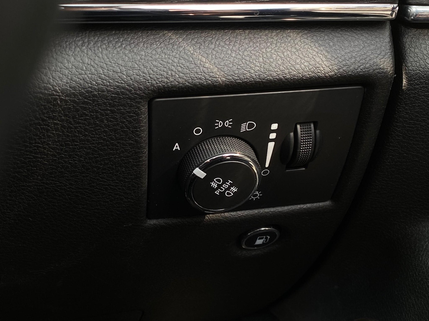 Used Jeep Grand Cherokee 2015 for sale - 76121747: Photo 62