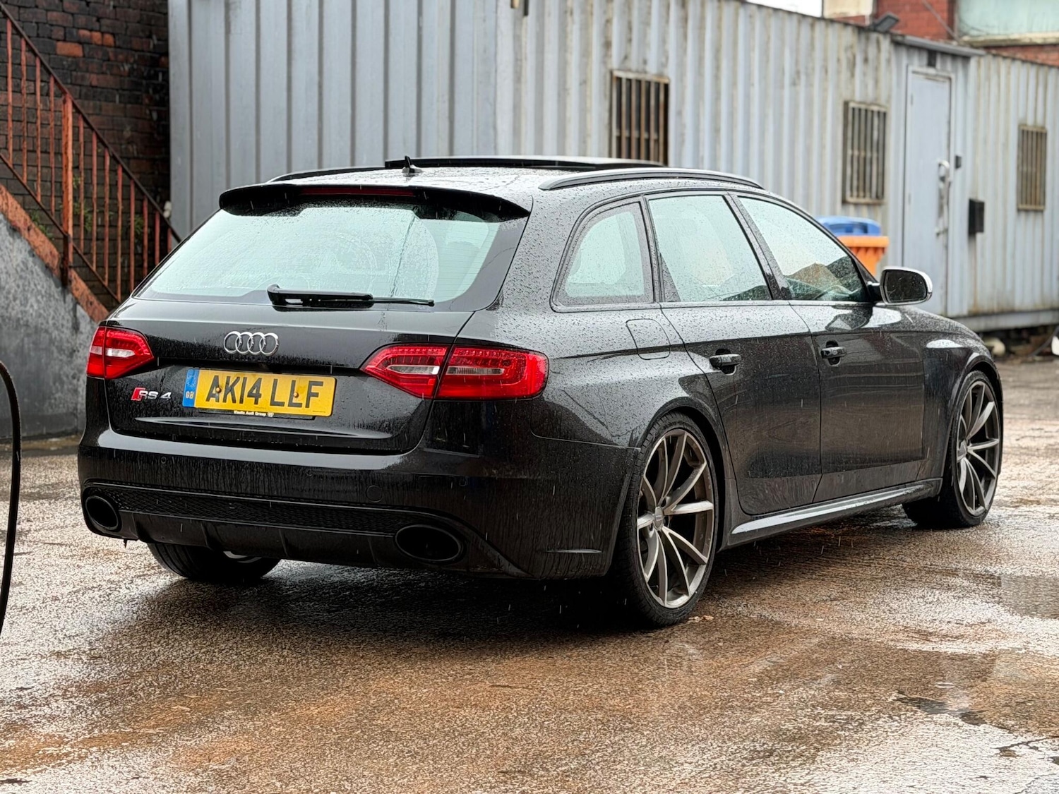 Used Audi RS4 2014 for sale - 76855928: Photo 4