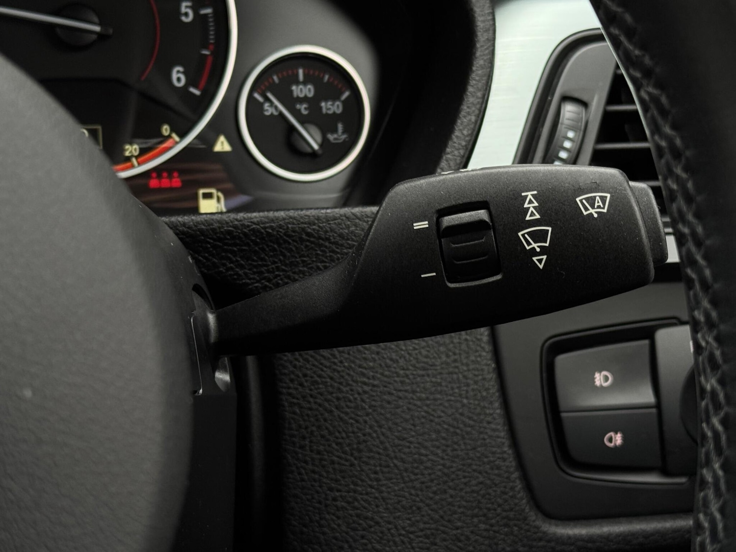 Used BMW 3 Series 2014 for sale - 76336501: Photo 37