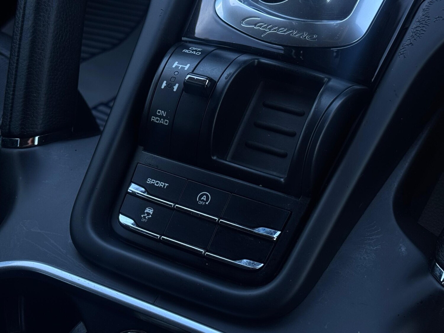 Used Porsche Cayenne 2013 for sale - 78157012: Photo 60