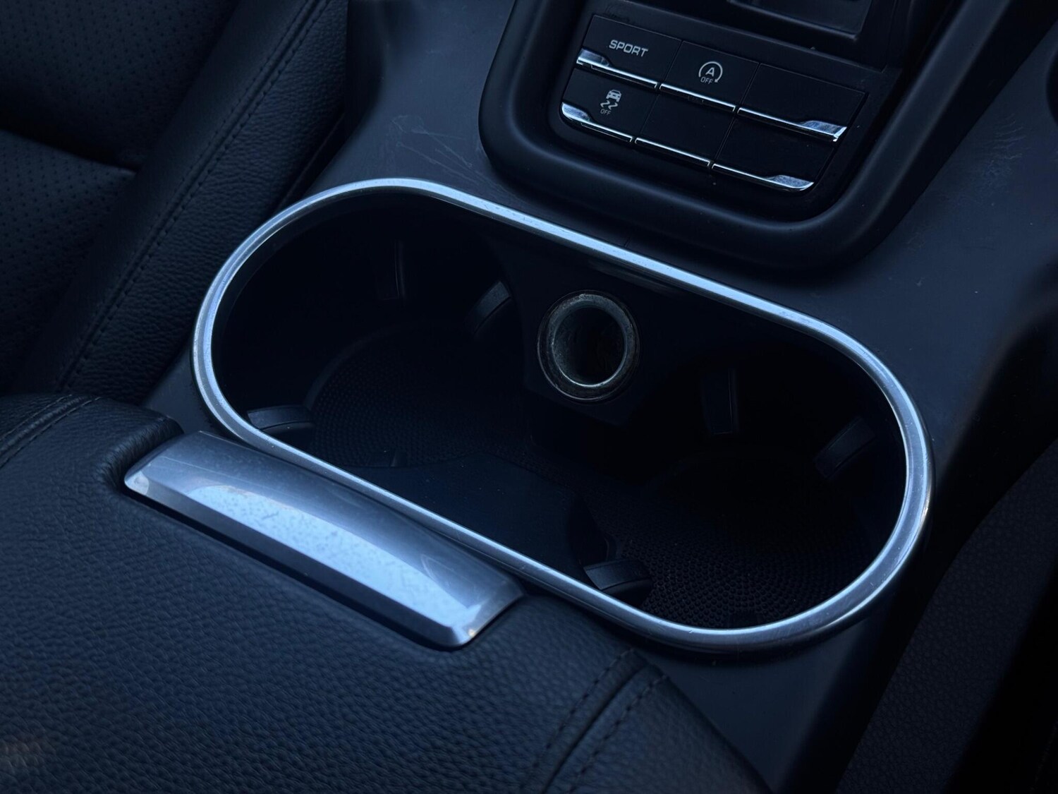 Used Porsche Cayenne 2013 for sale - 78157012: Photo 62