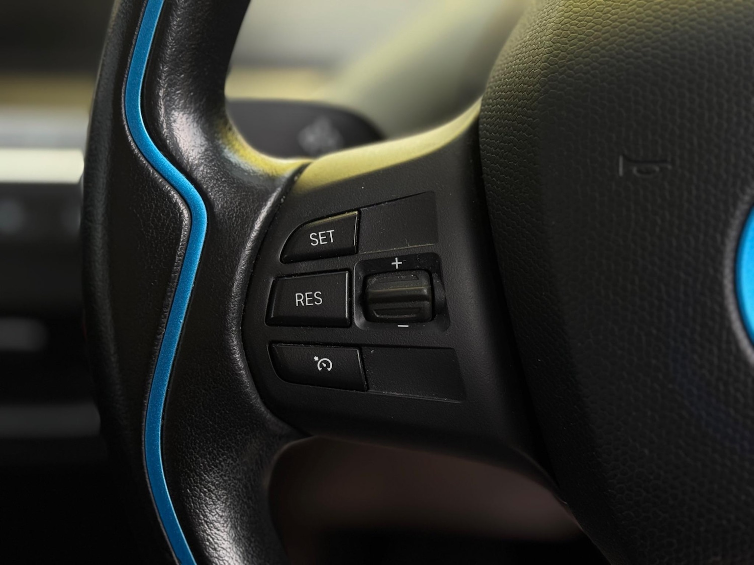 Used BMW i3 2016 for sale - 76996210: Photo 24