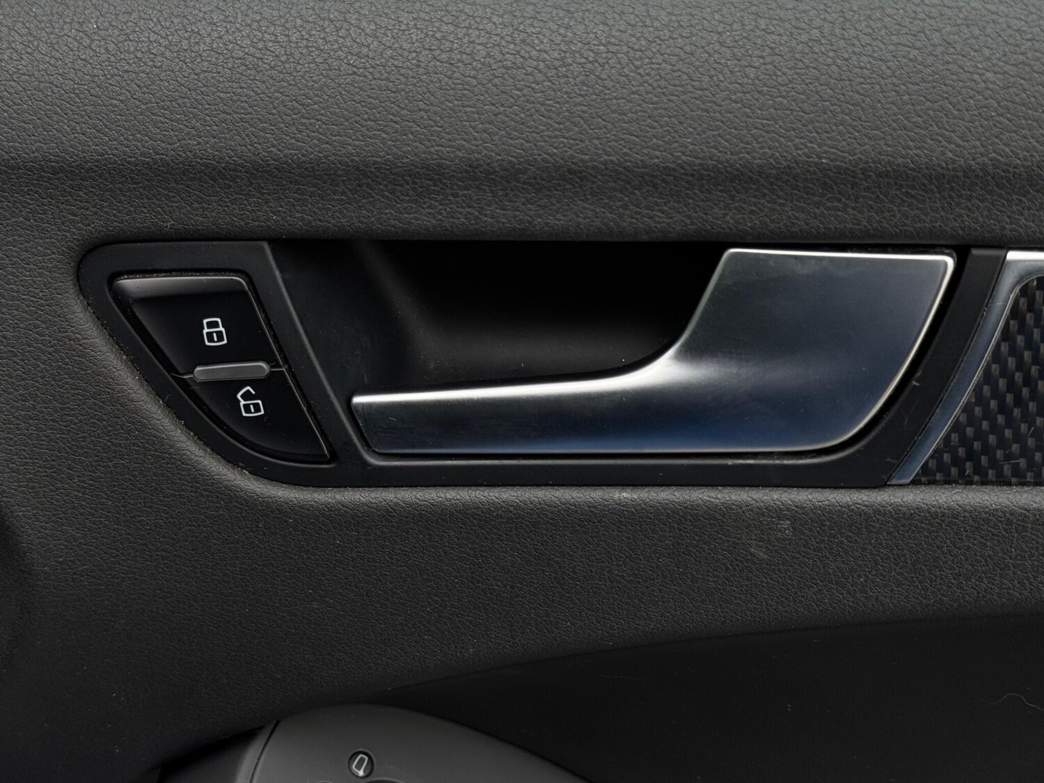 Used Audi S4 Avant 2011 for sale - 75904791: Photo 47