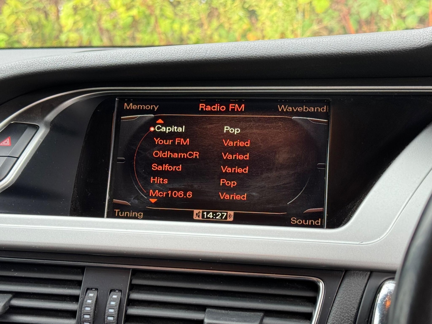 Used Audi S4 Avant 2011 for sale - 75904791: Photo 57