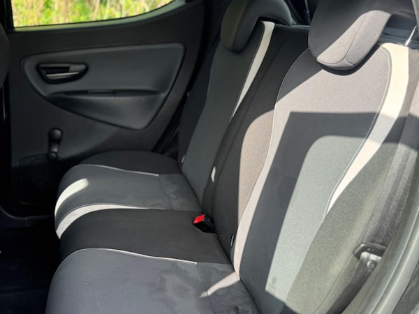 Used Chrysler Ypsilon 2014 for sale - 74553582: Photo 16