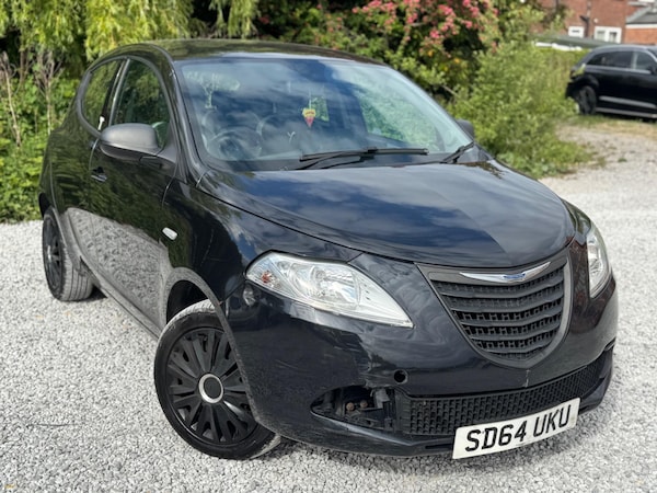 Used Chrysler Ypsilon 2014 for sale - 74553582: Photo 5