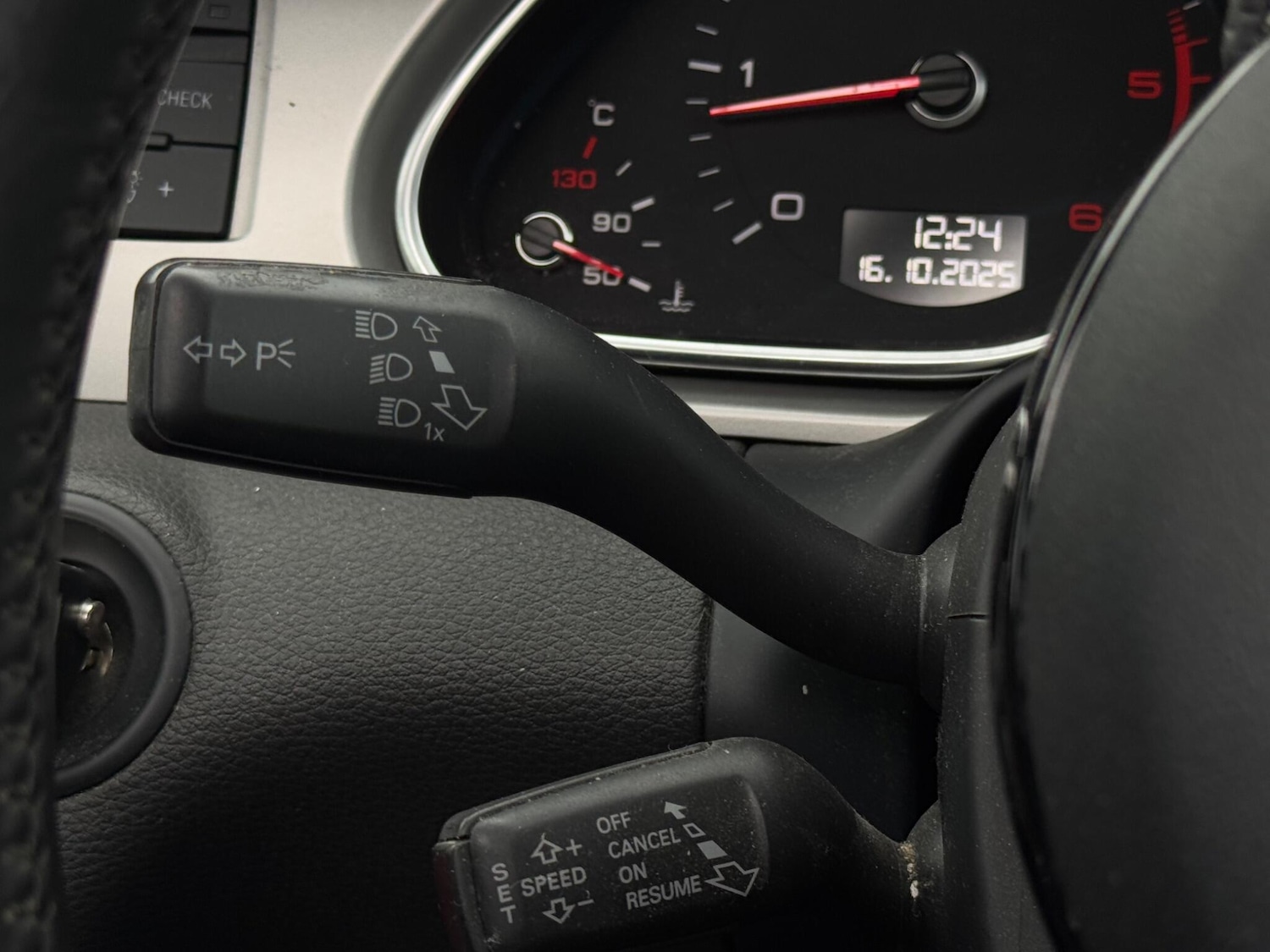 Used Audi Q7 2014 for sale - 76215035: Photo 37