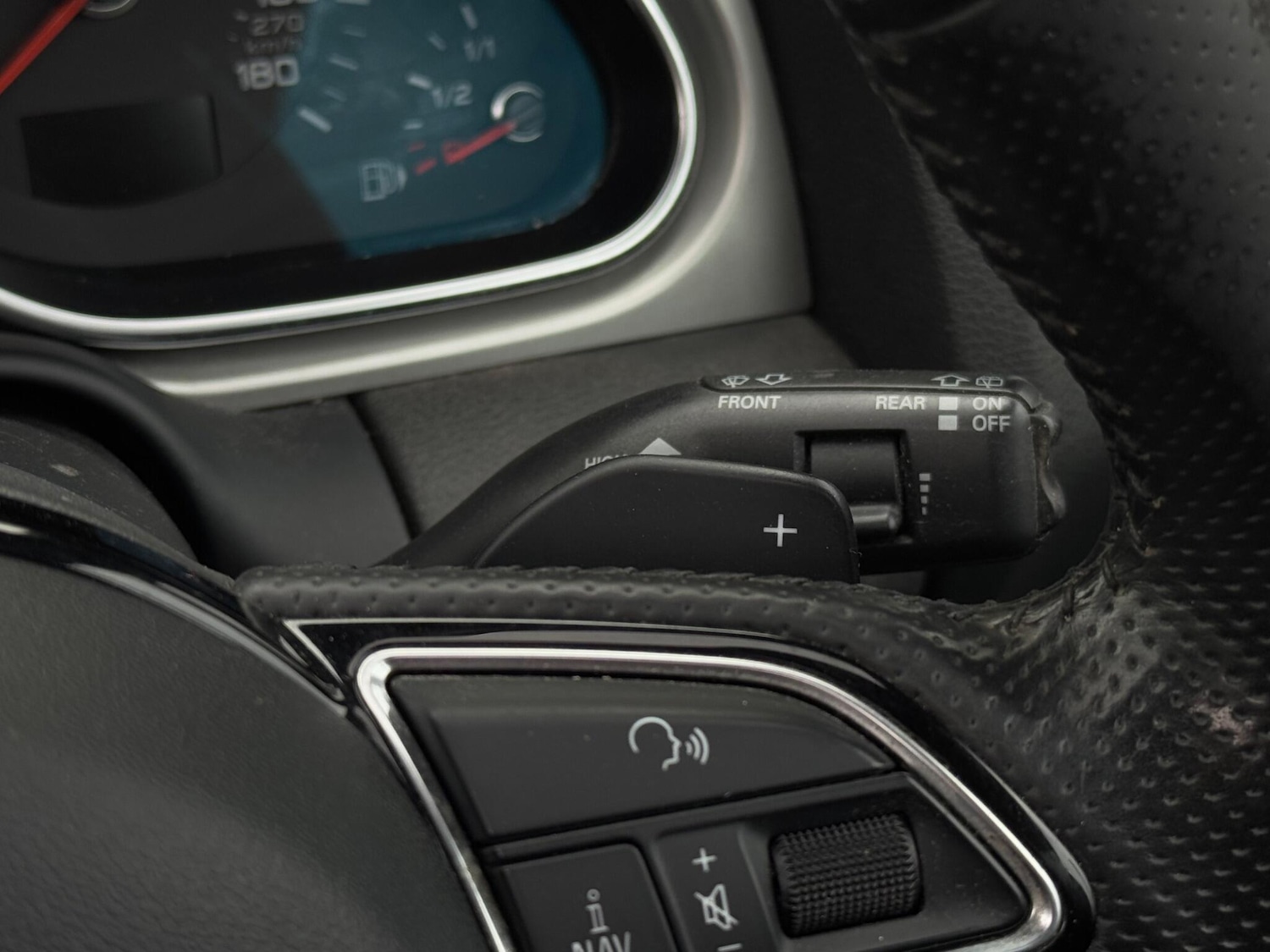 Used Audi Q7 2014 for sale - 76215035: Photo 39