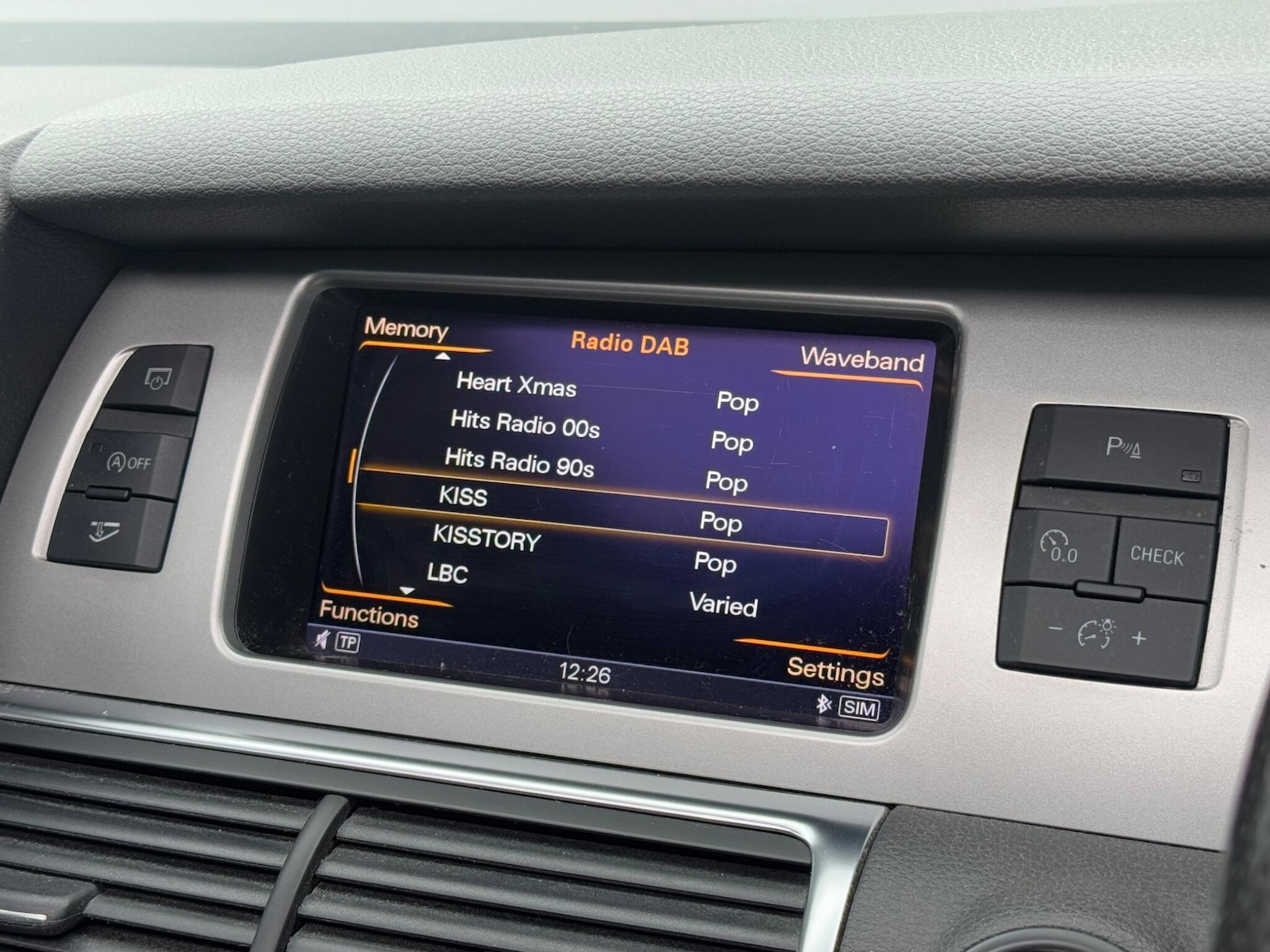 Used Audi Q7 2014 for sale - 76215035: Photo 46