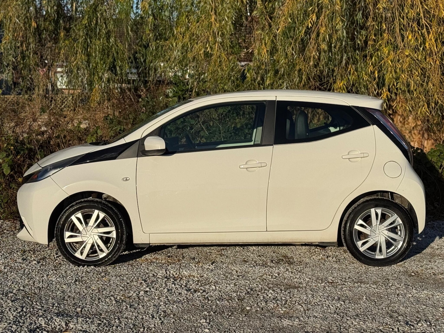Used Toyota AYGO 2014 for sale - 76613225: Photo 13