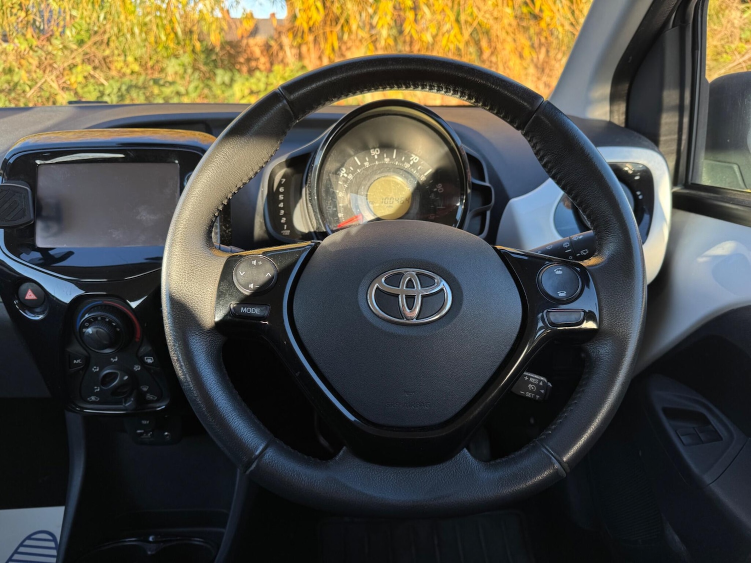 Used Toyota AYGO 2014 for sale - 76613225: Photo 31