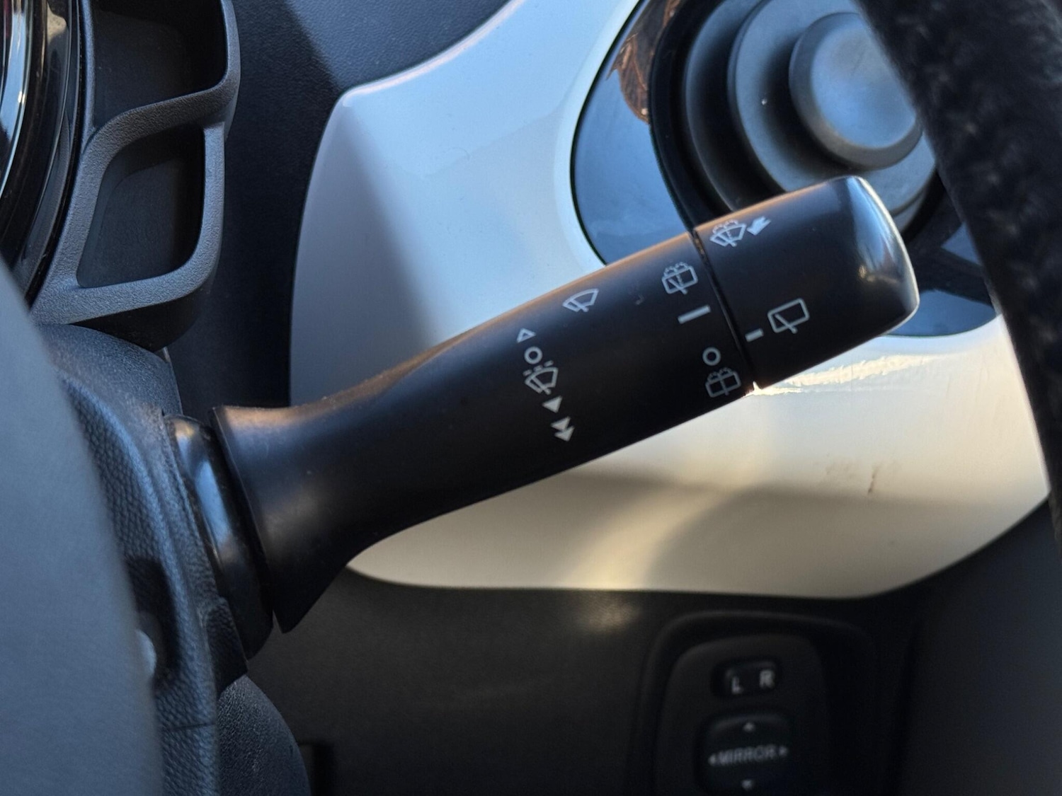 Used Toyota AYGO 2014 for sale - 76613225: Photo 37