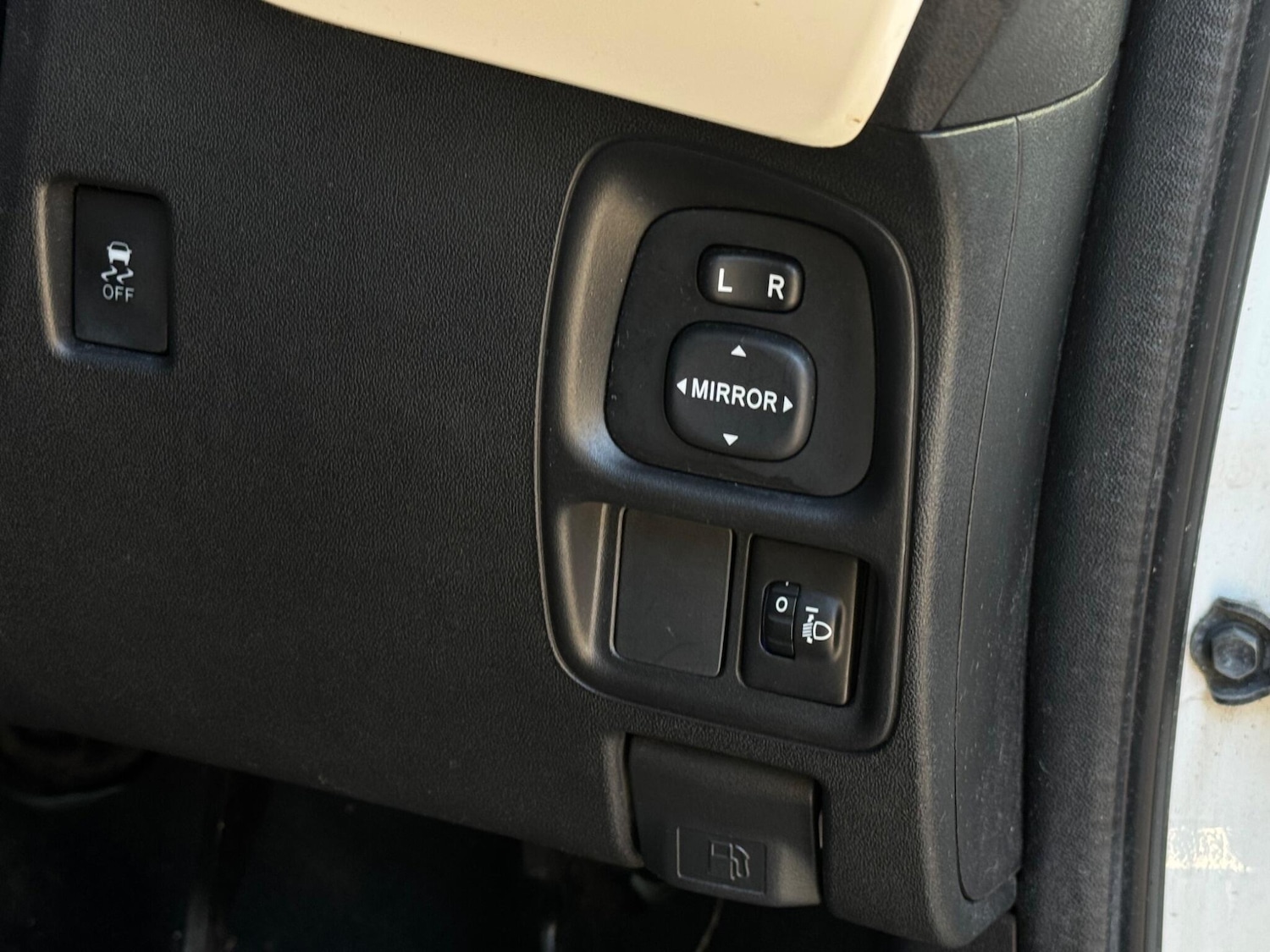 Used Toyota AYGO 2014 for sale - 76613225: Photo 54