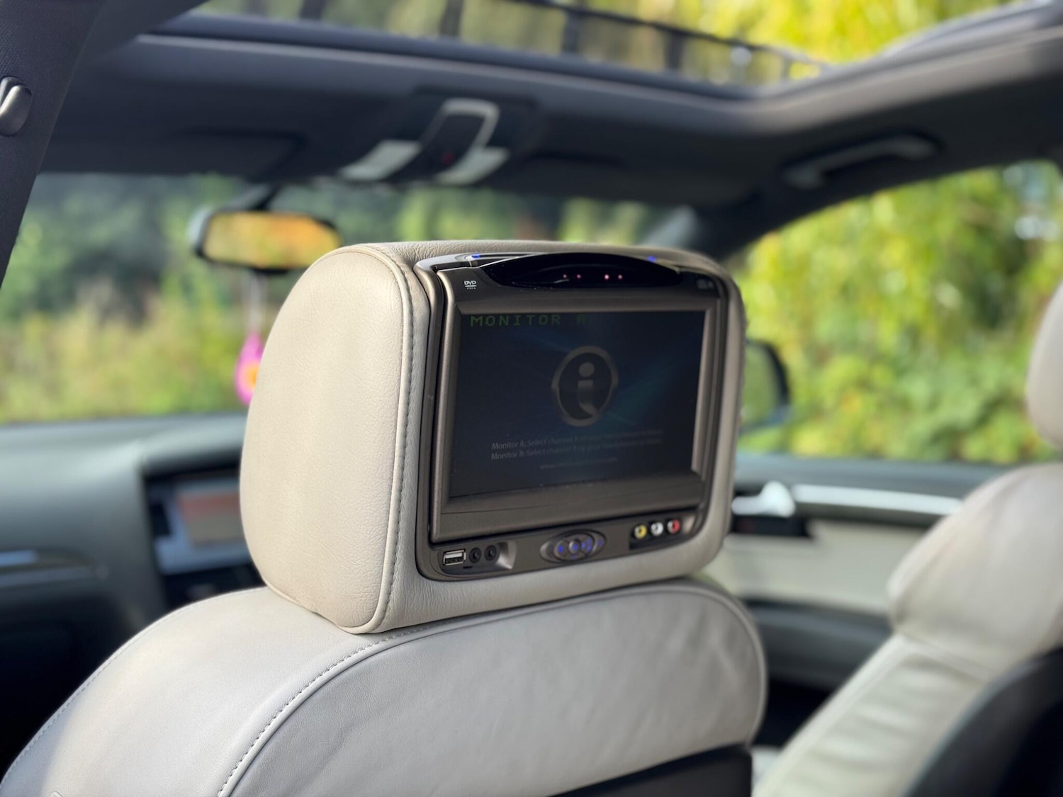 Used Audi Q7 2012 for sale - 76942701: Photo 23